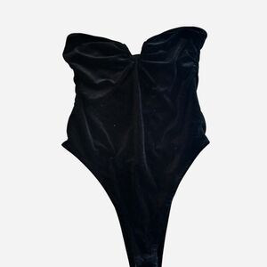 wild fable Black Velvet Strapless Top